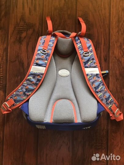 Школьный рюкзак