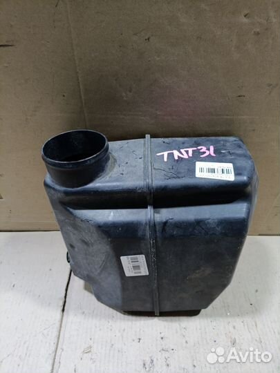 Резонатор возд.фильтра Nissan X-trail TNT31
