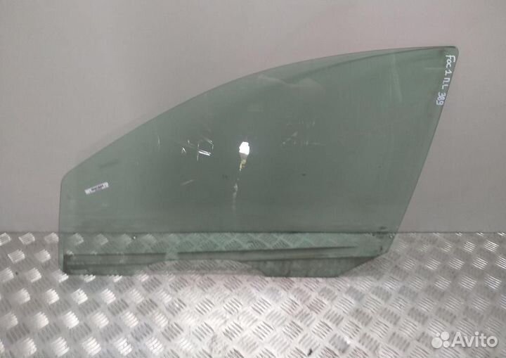 Стекло двери передней левой Ford Focus/Focus RS