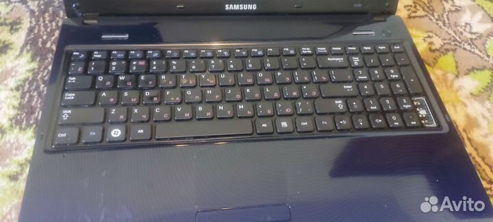 Ноутбук Samsung r580