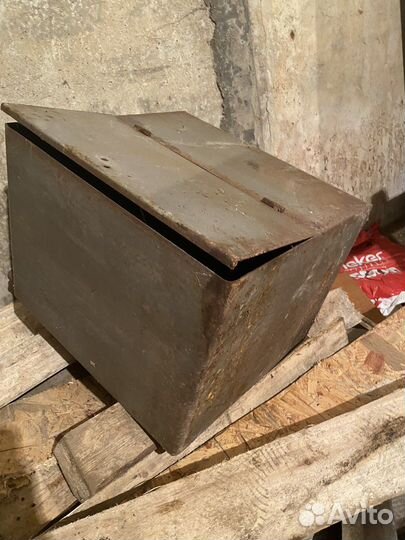 Бак для воды металлический, в баню или отопление