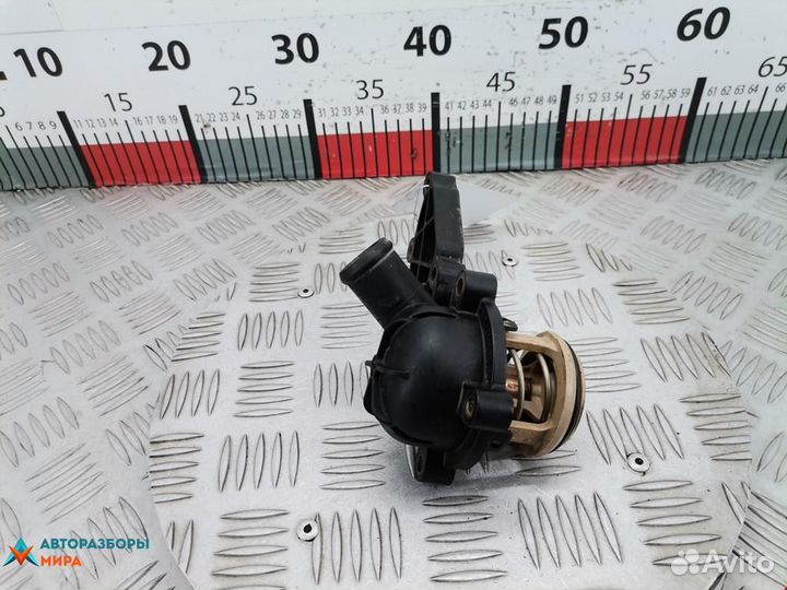 Корпус термостата Audi A6 4F/C6 2007 06E121111H