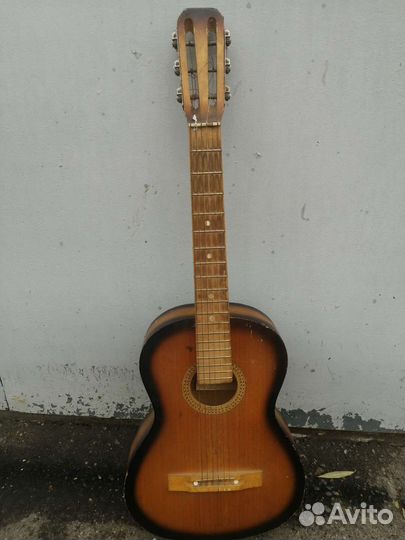 Классическая гитара