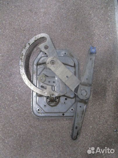 Механизм стеклоподъемника левый Scania 1366847