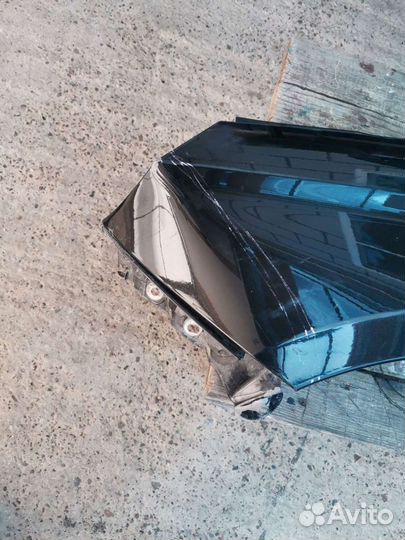 Правое и левое крыло на лада веста 2017 г