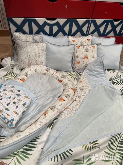 Бортики подушки, одеяло и подарки Minky moon