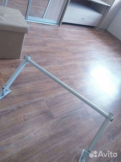 Вешалка напольная