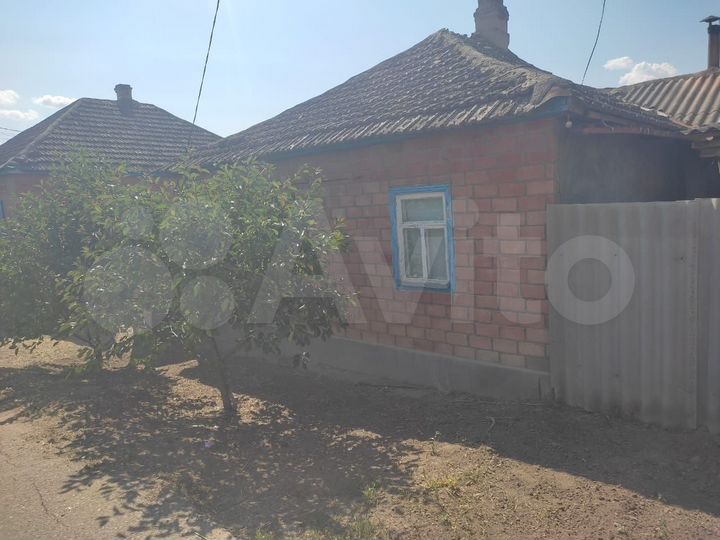 Дом 27,7 м² на участке 2 сот.