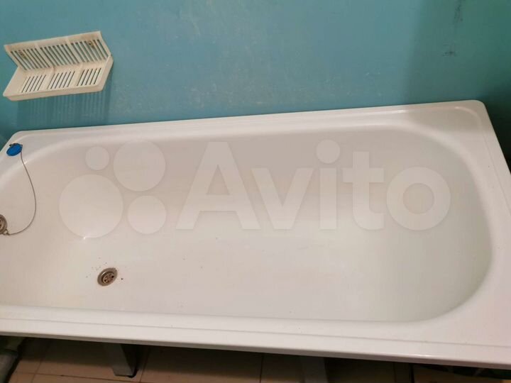 3-к. квартира, 72,1 м², 1/3 эт.