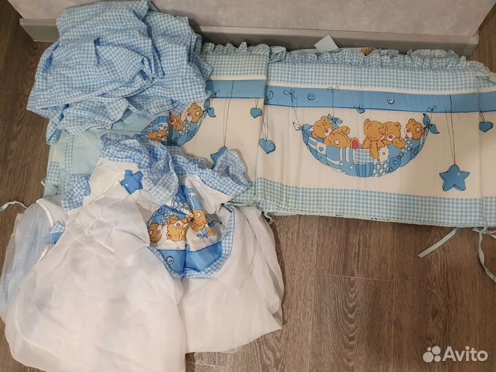 Комплект детского постельного белья с бортиками