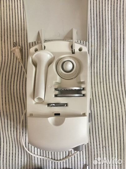 Электромясорубка Moulinex HV8