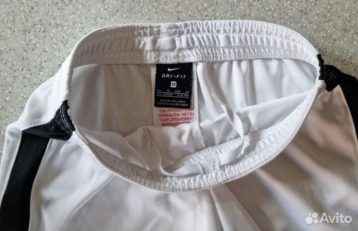 Одежда спортивная детская, на 6-8 лет