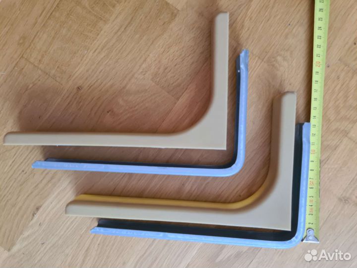 Кронштейн для полки