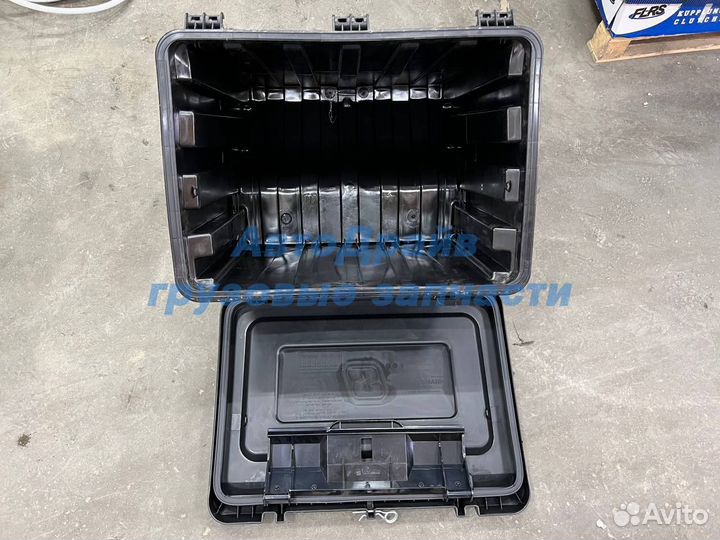 Ящик инструментальный Krone Kogel Schmitz