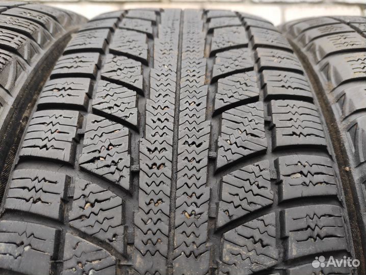 Triangle TR777 225/65 R17