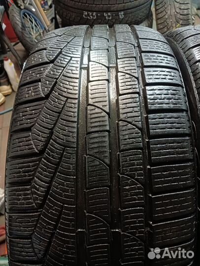 Pirelli Winter Sottozero 245/40 R20 99V