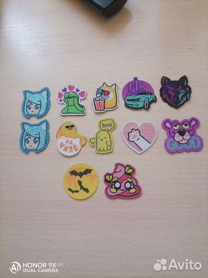 Наклейка стикеры магнит