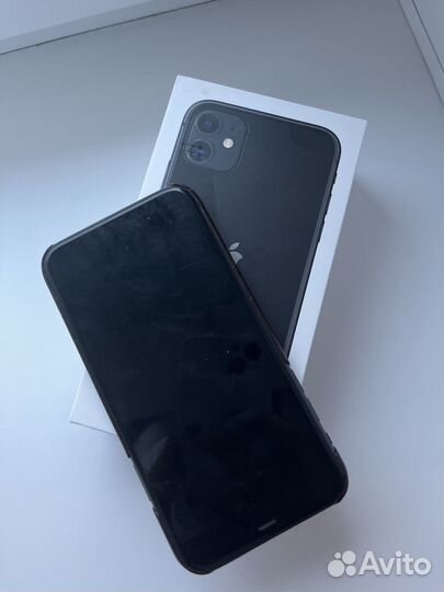 iPhone 11, 64 ГБ