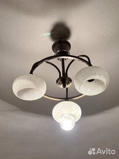 Люстра потолочная бу