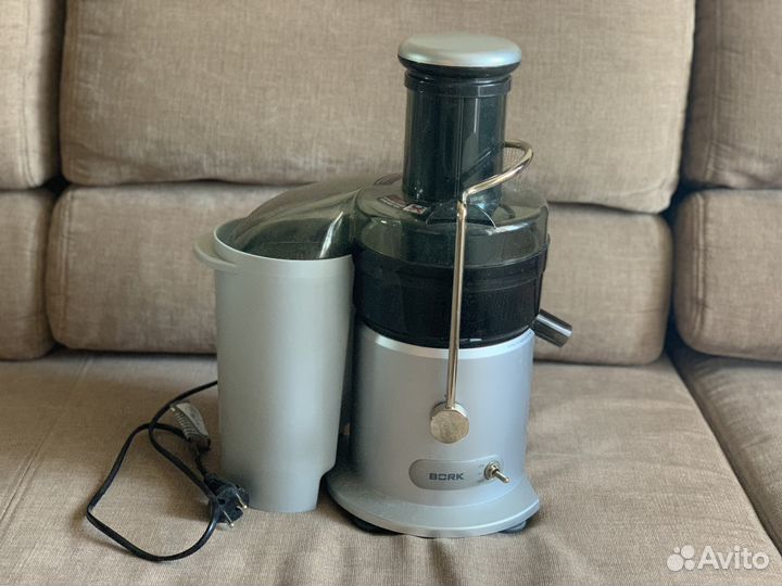 Соковыжималка Bork s510
