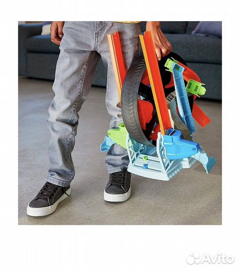 Трек Hot Wheels Круговое противостояние