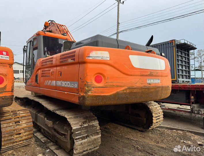 Гусеничный экскаватор DOOSAN Daewoo DX300LC V, 2014