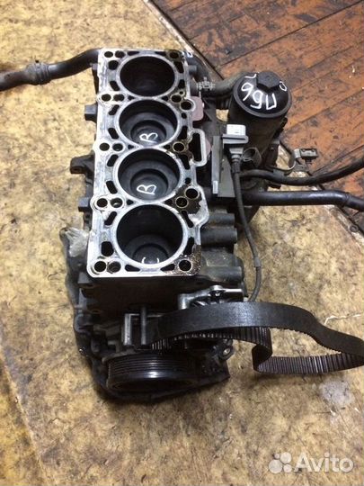 Двигатель Без гбц 2.0 тди cbbb Пассат Б6 CC