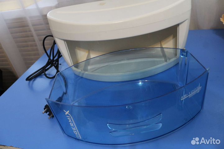 Стерилизатор ультрафиолетовый Germix