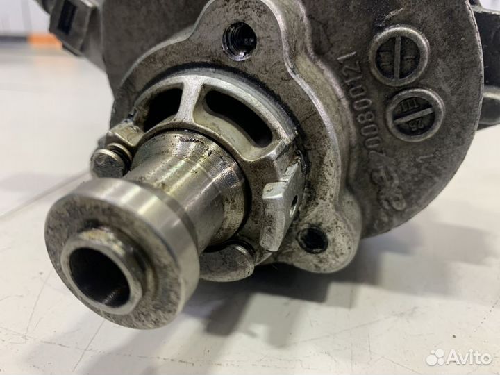 Вакуумный насос BMW X6 E71