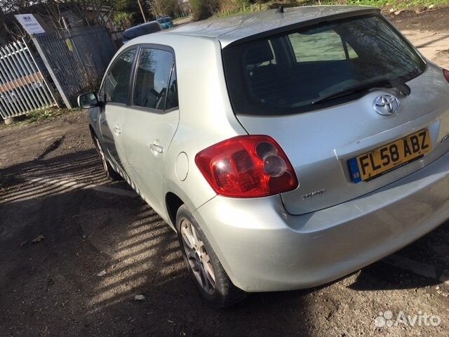 Разбор на запчасти Toyota Auris E15