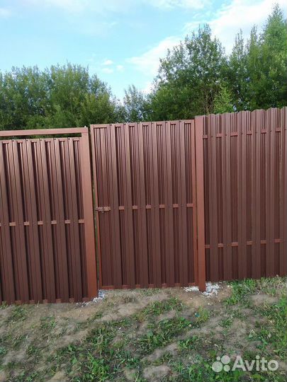 Ворота распашные / забор из сетки рабицы / заборы