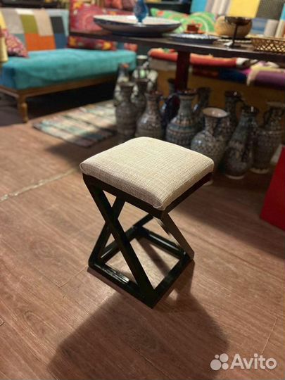 Табурет дизайнерский