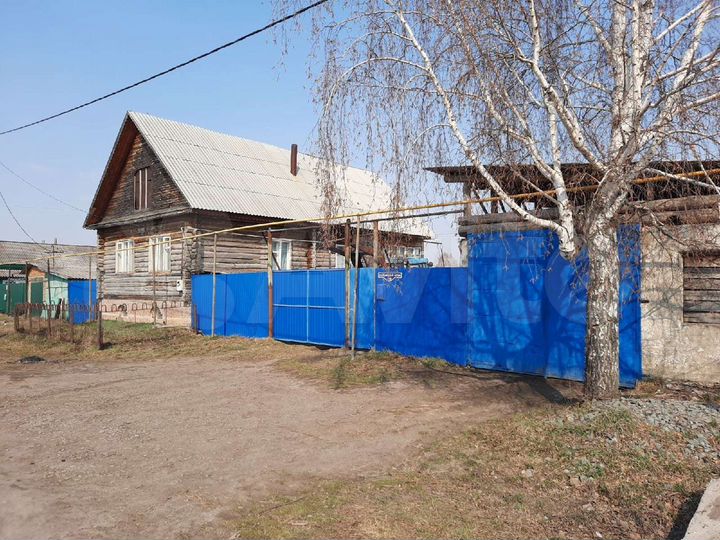 Дом 208 м² на участке 15 сот.