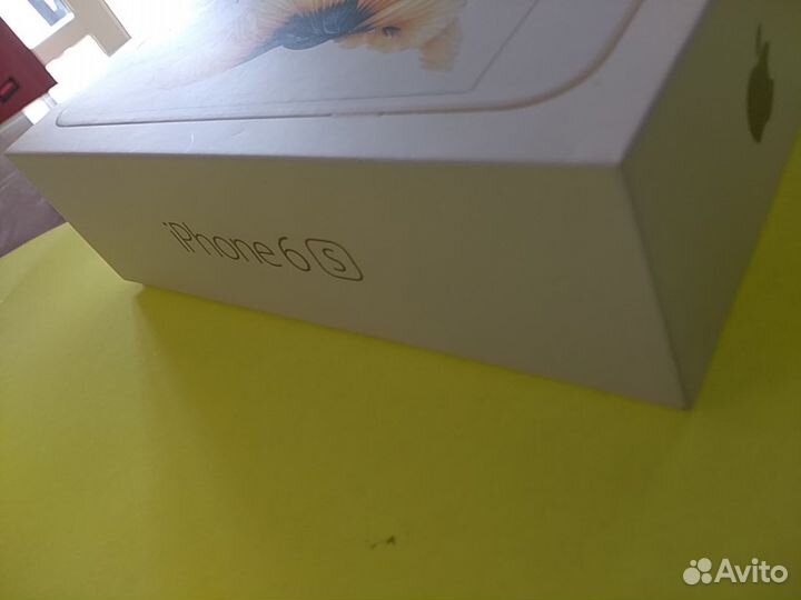 iPhone 6S, 32 ГБ