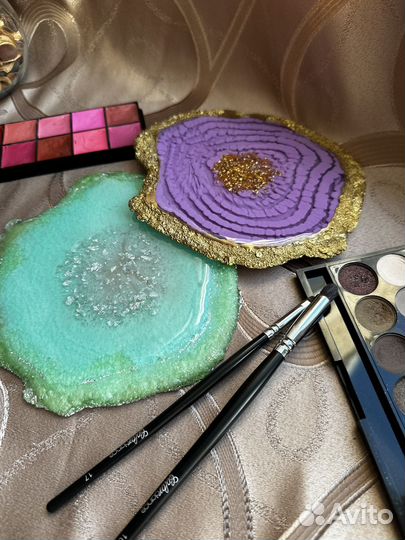 Палитра визажиста из эпоксидной смолы