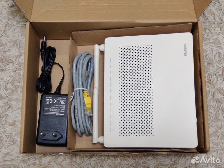 Оптический терминал Huawei EchoLife HG8245H (gron)