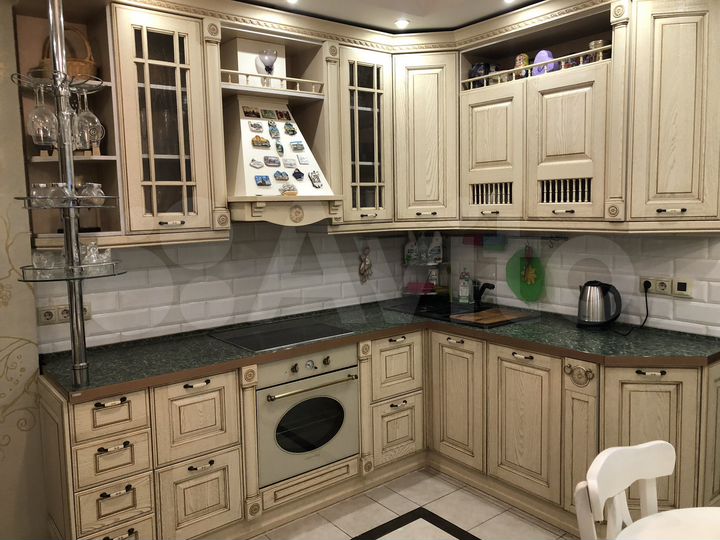 2-к. квартира, 64 м², 11/17 эт.