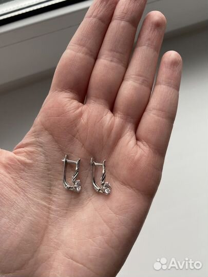 Набор бижутерии - кольцо и серьги