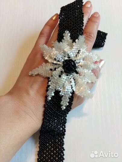 Украшение из бисера хендмейд