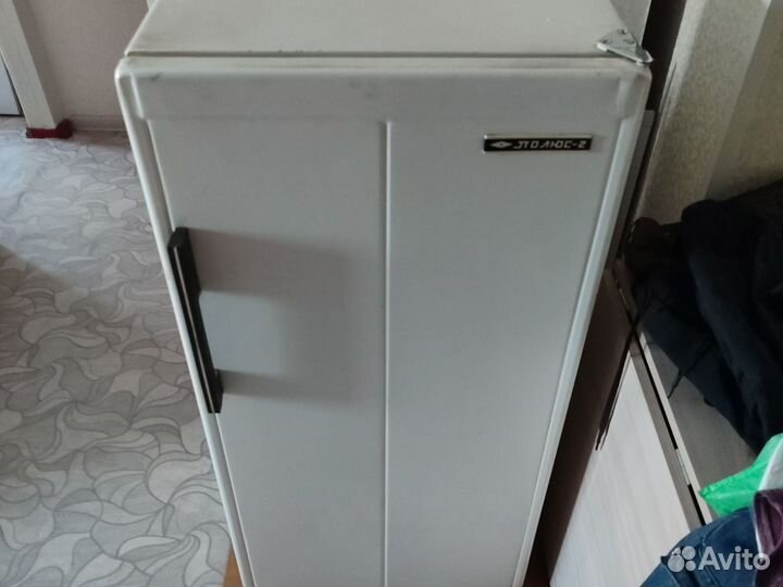 Холодильник бу маленький