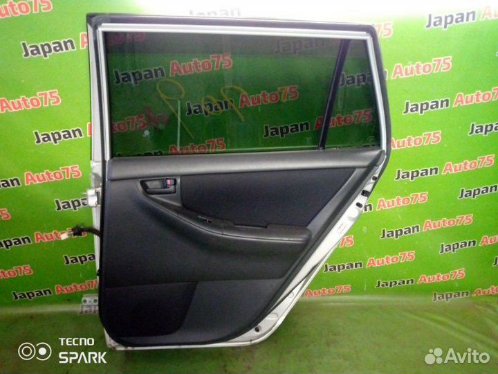 Дверь боковая задняя правая Toyota Corolla Fielder