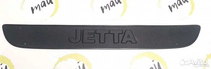 Volkswagen Jetta VI зимняя заглушка утеплитель