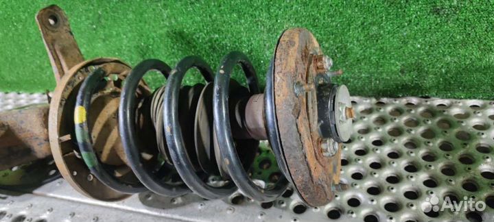 Стойка передняя левая Audi A6 C4 (S6,RS6) 1996