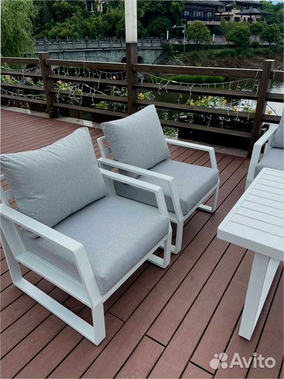 Садовая мебель