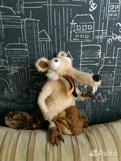 Игрушка ручной работы