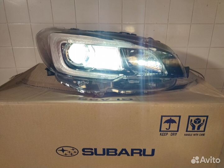 Фара новая LED передняя правая Subaru Impreza Wrx