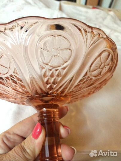 Посуда из цветного стекла времен СССР