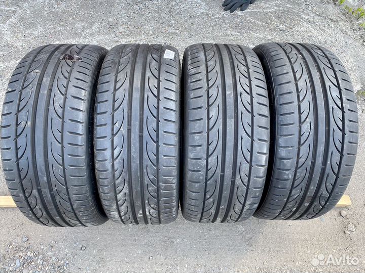 Hankook Ventus V12 Evo2 K120 235/35 R19