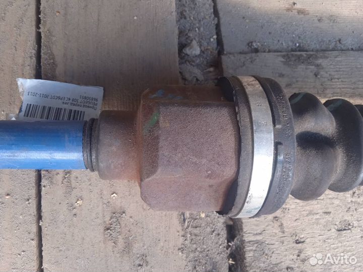 Привод левый peugeot 3008 1.6тнр левый