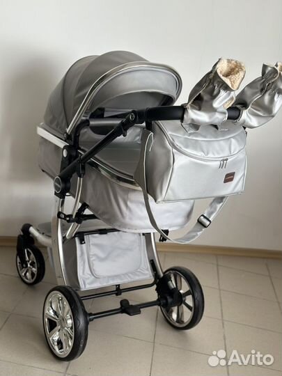Коляска - трансфер 2в1 LuxMom эко кожа (новая)